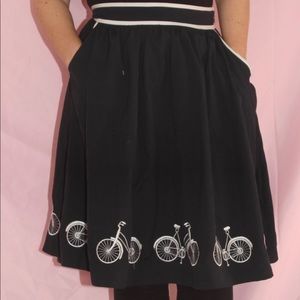 Comme Toi Black Bicycle Skirt
